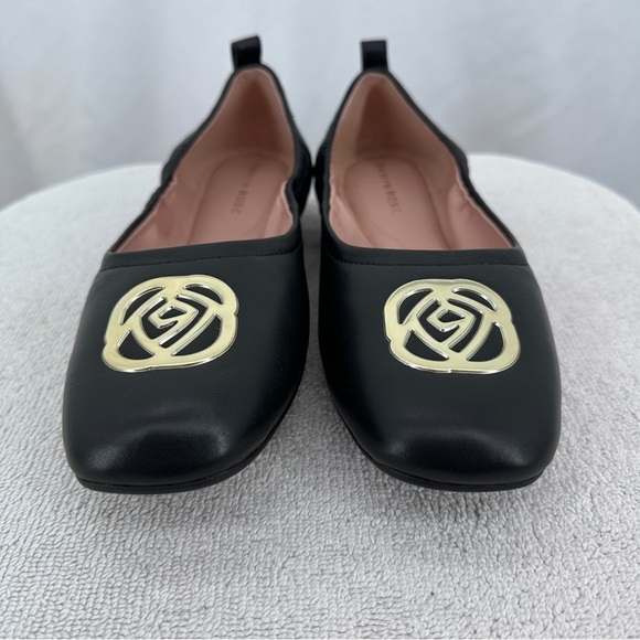 Taryn Rose Womens Rosie Leather Flats 8.5 Black Slip On Weatherproof - Picture 2 of 10